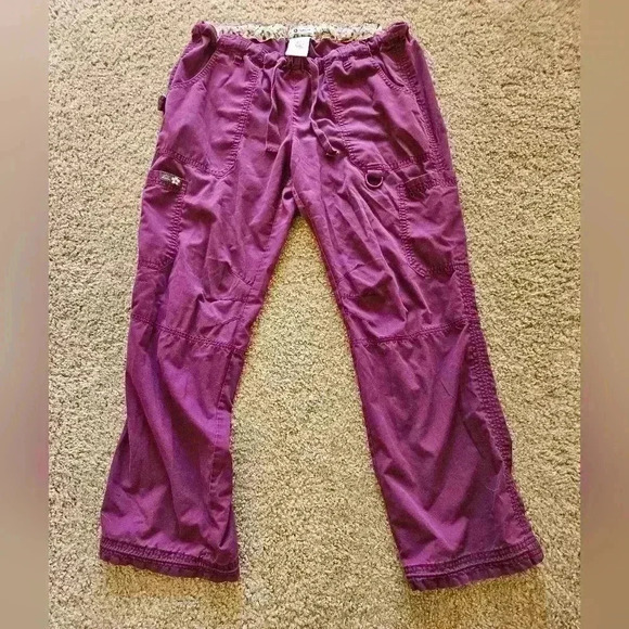 Koi Classics Women's Lindsey Cargo Scrub Pants in Purple, Size Large - Picture 1 of 8